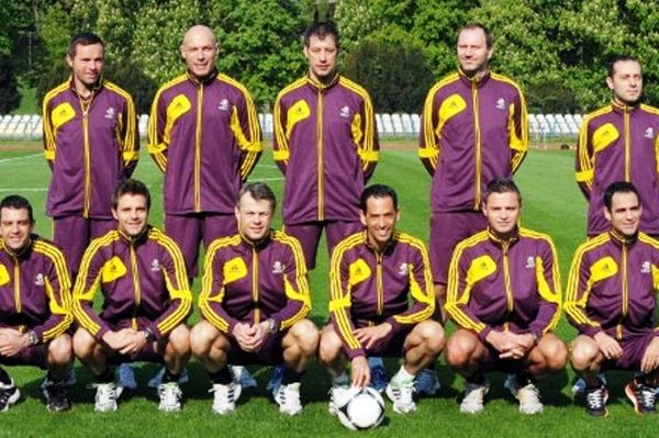 Euro 2012: Ξεκίνησε η προετοιμασία των διαιτητών