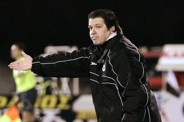 Καφέ με τον σωσία του Σούλη...