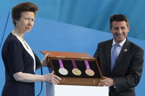 Η Στέλα Μακάρτνι στο Μπάκιγχαμ