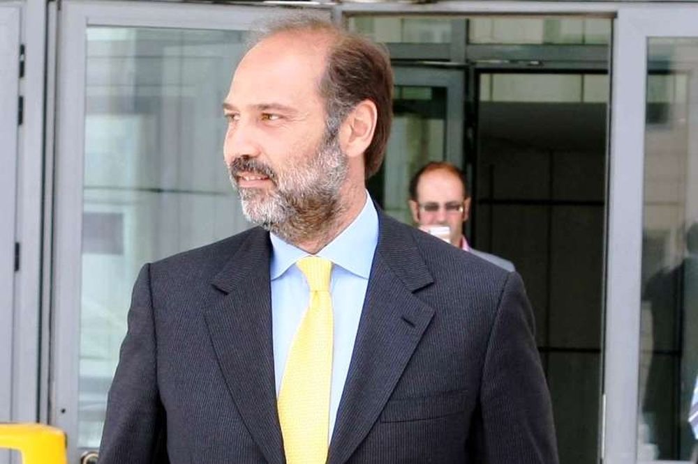 Οικονομόπουλος: «Μόνο ο Ντέμης ξέρω ότι προσπαθεί»