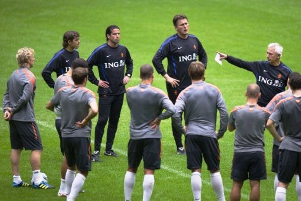 Euro 2012: Ανακοινώθηκε η προεπιλογή της Ολλανδίας