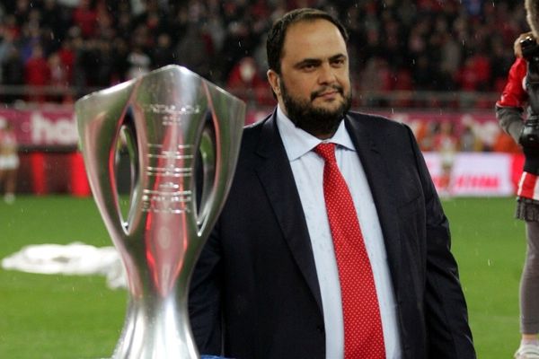 Μαρινάκης: «Ο Ολυμπιακός θα δυναμώσει περισσότερο τη νέα χρονιά»