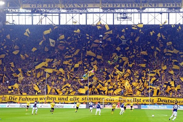 Με 50.000 οπαδούς η Ντόρτμουντ στο Βερολίνο!