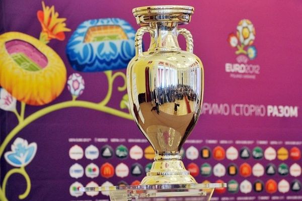 Euro 2012: Θρησκευτική ελευθερία στους παίκτες