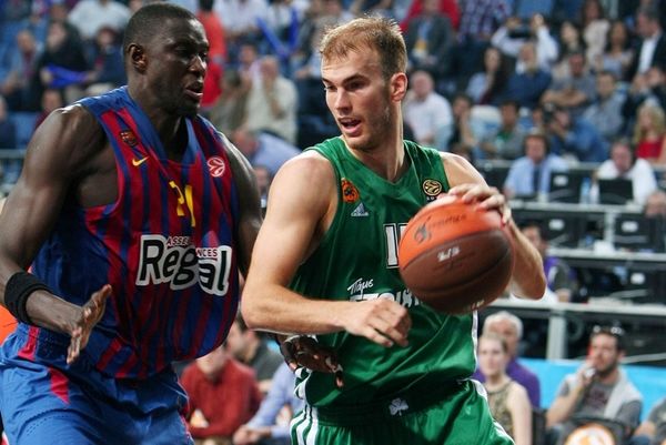 Νικ Καλάθης: «Ας πάρουμε αυτό το πρωτάθλημα»!