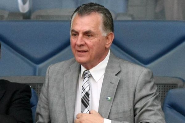 Παχατουρίδης, ο πρώτος στο Περιστέρι