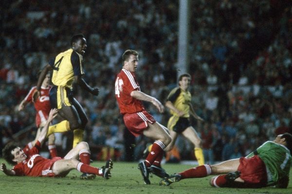 Όταν ο Τόμας βύθισε σε 2ο πένθος το «κόκκινο» Λίβερπουλ