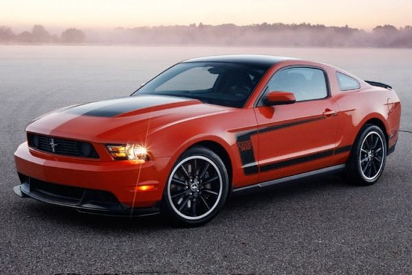 Ford Mustang Boss 302: Το «γιάνκικο» αυτοκίνητο της χρονιάς