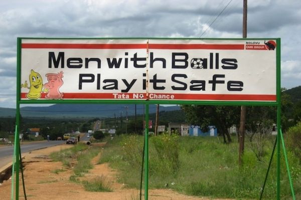 Euro 2012: Ξέχασες τα προφυλακτικά στο δρόμο για την Πολωνία; Κανένα πρόβλημα!