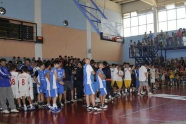 Το «ευχαριστώ» του Ικάρου στους χορηγούς του