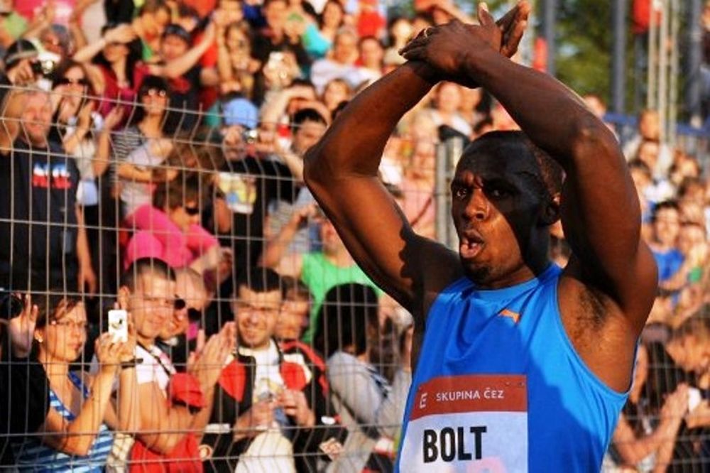 Πρώτος με… σβηστές μηχανές ο Μπολτ!