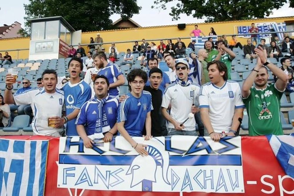 EURO 2012: Λιγοστεύουν τα εισιτήρια για τα ματς με Τσεχία και Ρωσία