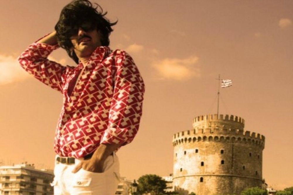 Ο σόουμαν που ξεσήκωσε το Ράδιο Αρβύλα! (video) 