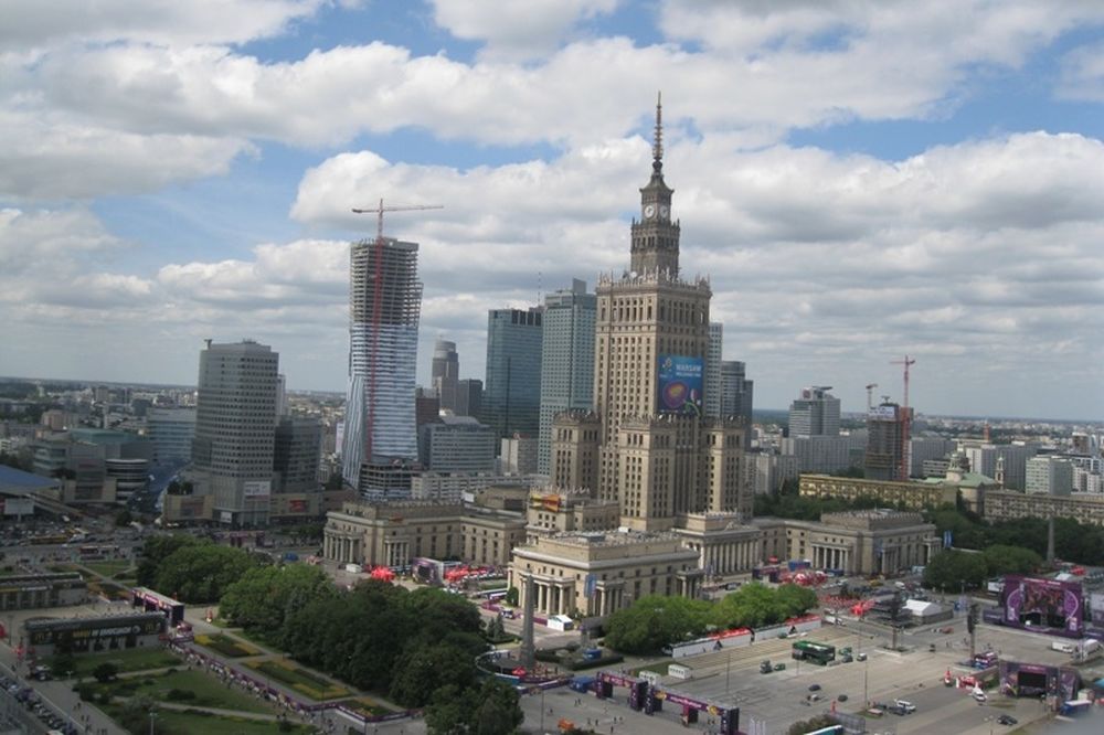 Euro 2012: «Χρώμα» EURO από τη Βαρσοβία (photos)