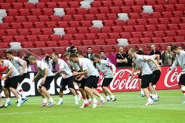 Euro 2012: Ολοκληρώθηκε η προπόνηση της Πολωνίας (photos)
