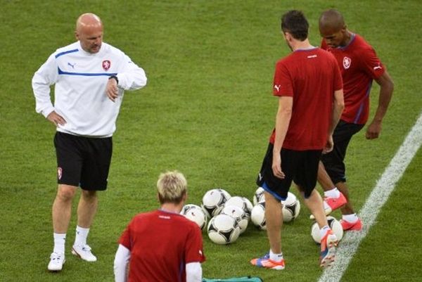 Euro 2012: Μπίλεκ: «Δεν είμαστε η χειρότερη ομάδα»