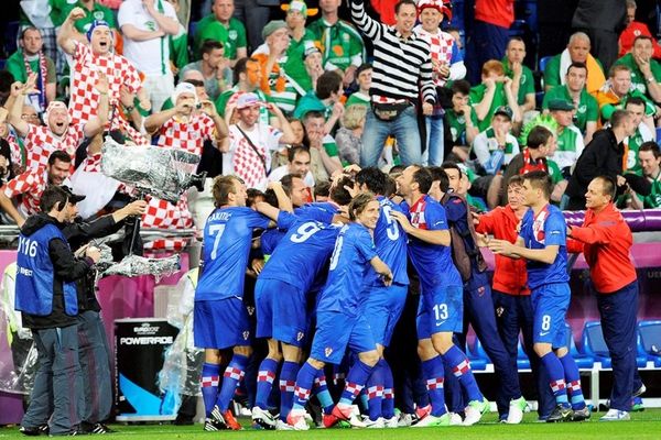 Euro 2012: Έκανε του… κεφαλιού της η Κροατία (photos+video)