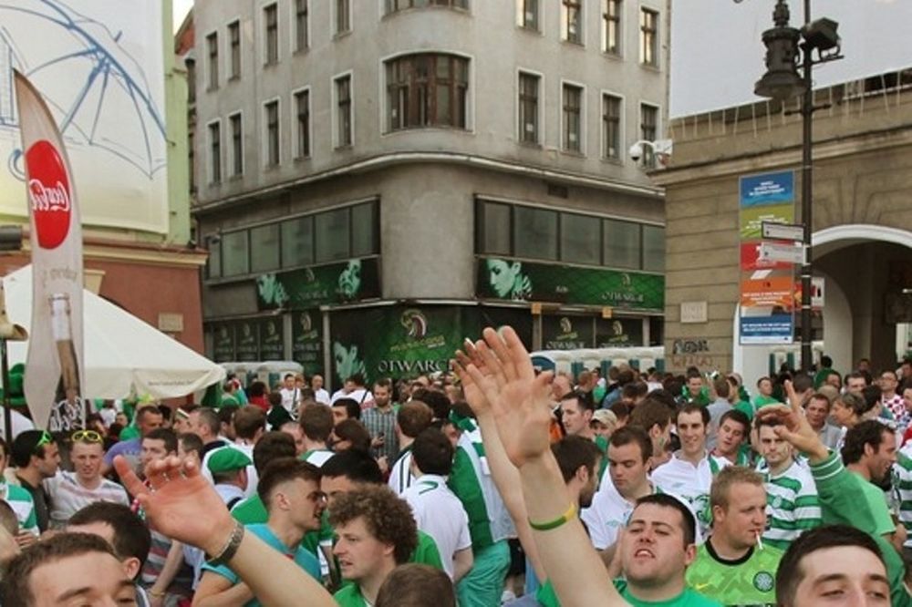  Euro 2012: Ελεύθεροι οι Ιρλανδοί οπαδοί