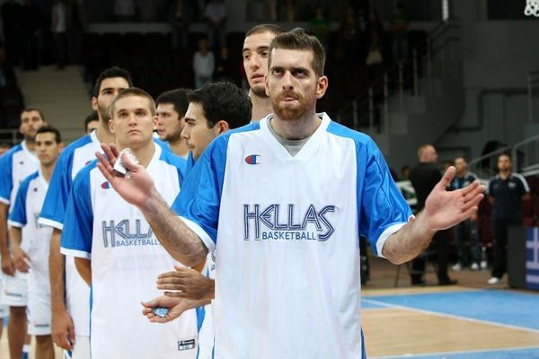 Καϊμακόγλου: «Η Εθνική ξέρει τον τρόπο»