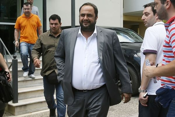 Σε εξέλιξη το ΔΣ της Super League παρουσία Μαρινάκη (photos)