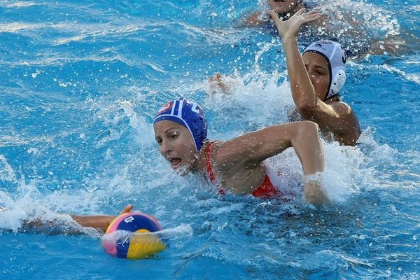 Tελικός Α1 γυναικών πόλο, πράξη 2η