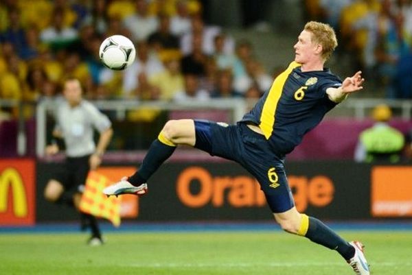 Euro 2012: Παραμένει θετικός ο Ελμ