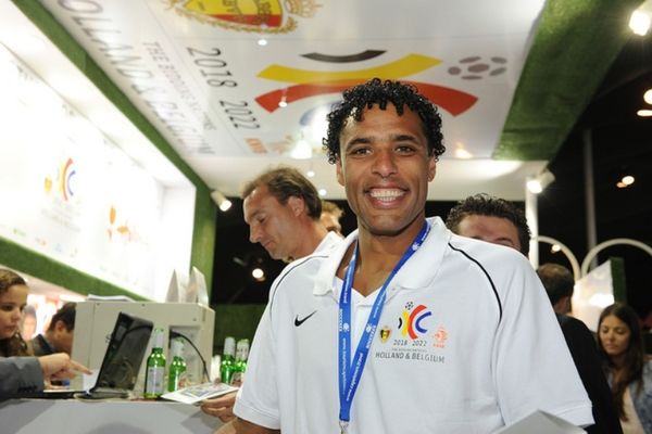 Euro 2012: Με αλλαγές θέλει την Ολλανδία ο Φαν Χόιντονκ