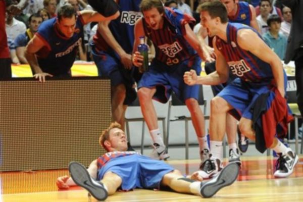 Εξασφάλισε πέμπτο ματς η Μπαρτσελόνα!