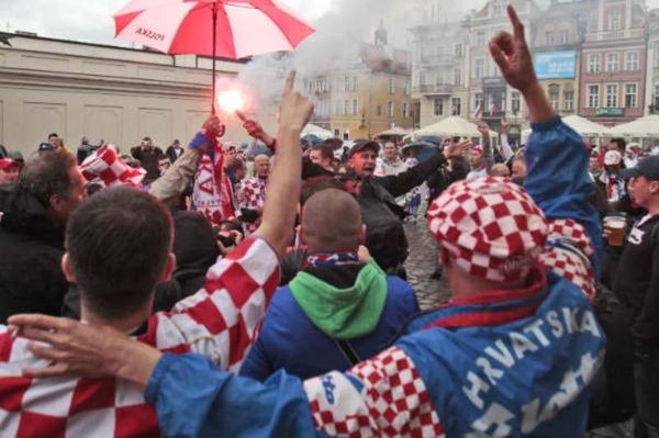 Euro 2012: Έξαλλοι με τους οπαδούς στην Κροατική Ομοσπονδία