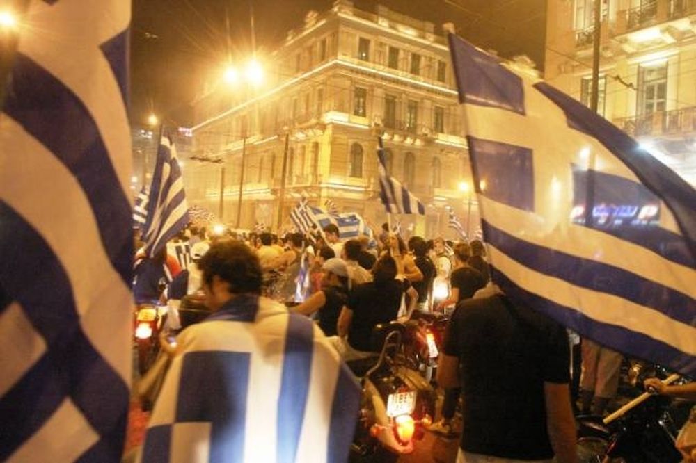 Επεισόδια στη λήξη των πανηγυρισμών στην Ομόνοια