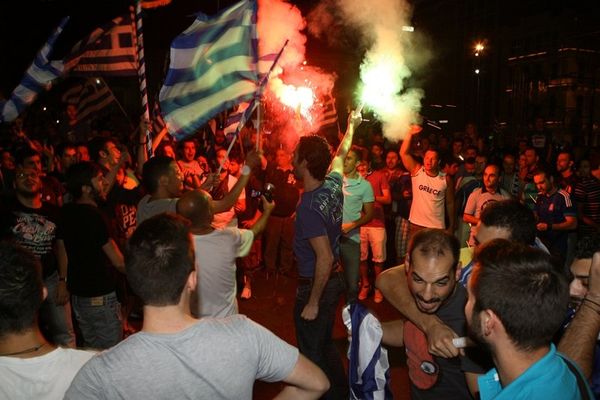 Όλη η Ελλάδα έγινε μπλε… (videos)