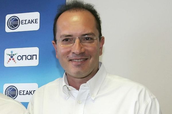 ΚΑΕ Άρης: Συγχαρητήρια σε Χαλβατζάκη