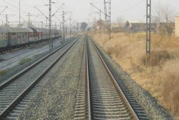 Εγκρίθηκαν 22 εκατ. για σιδηροδρομική γραμμή Βόλου-Λάρισας