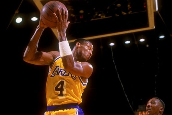 Το τρίτο δακτυλίδι του Μπάιρον Σκοτ (video)