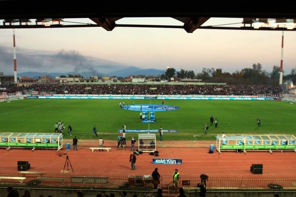 ΑΕΛ ολέ... Ελλάς ολέ! (photo)