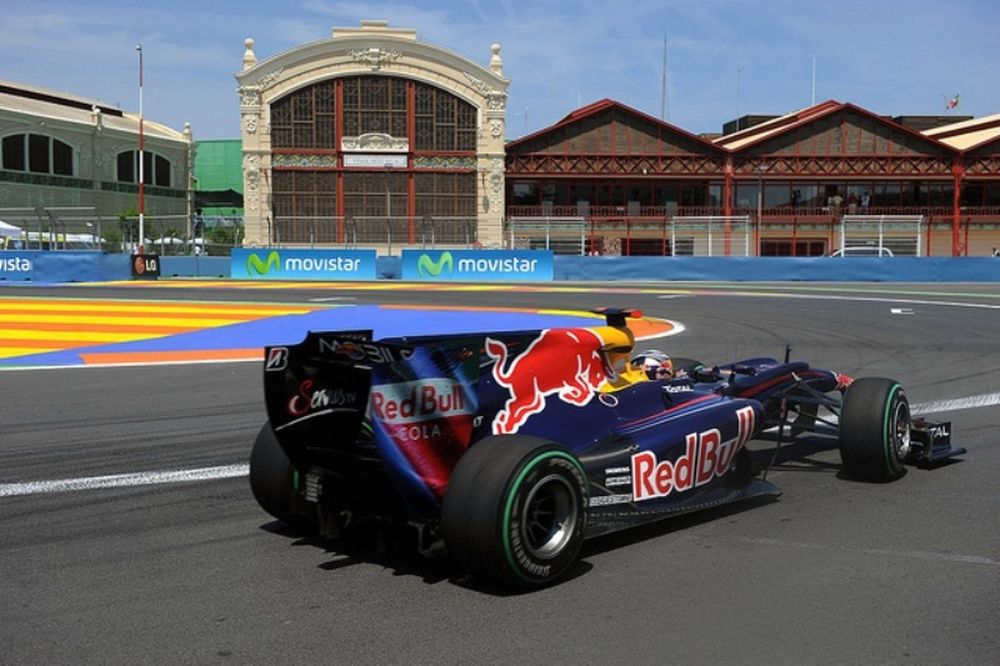 «Σφαίρα» ο Φέτελ στη Βαλένθια