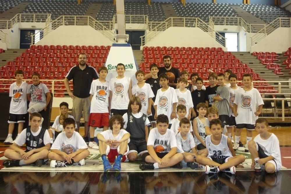 Στο PAOK Summer Basketball Camp Γιώργος και Στέφανος Δέδας 