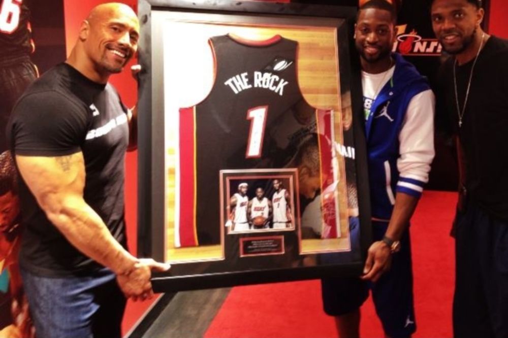 Rock: «Boots2Asses Μαϊάμι Χιτ»