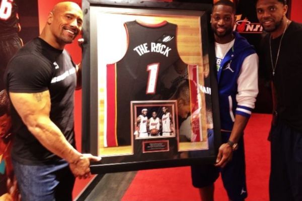 Rock: «Boots2Asses Μαϊάμι Χιτ»