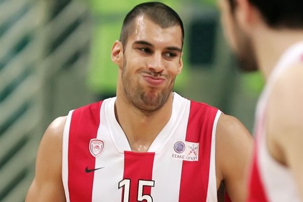 «Βροχή» οι προτάσεις για Πρίντεζη