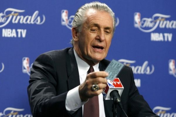 Πατ Ράιλι: «Να μην μιλάμε για τον τίτλο»