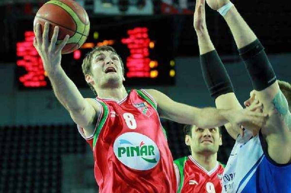 Επενδύει στον ταλαντούχο Μπατούκ η Εφές