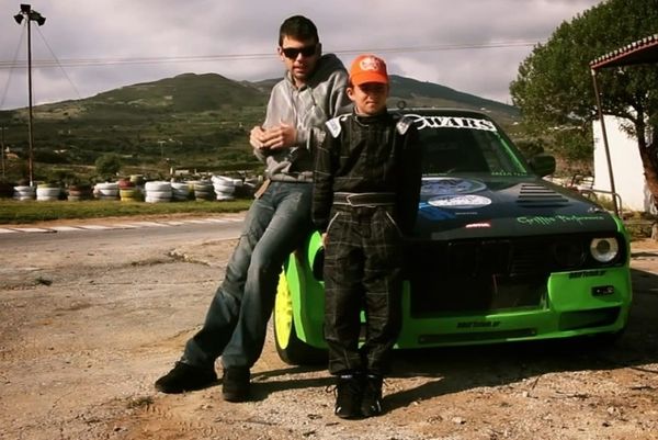 Drifter ετών... 10! (videos)