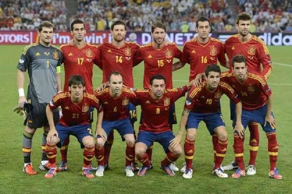 Euro 2012: Μετά τη Βραζιλία, η Ισπανία!
