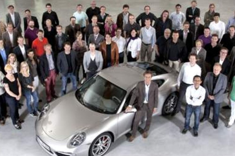 Red dot: design team of the year 2012 στην Style Porsche