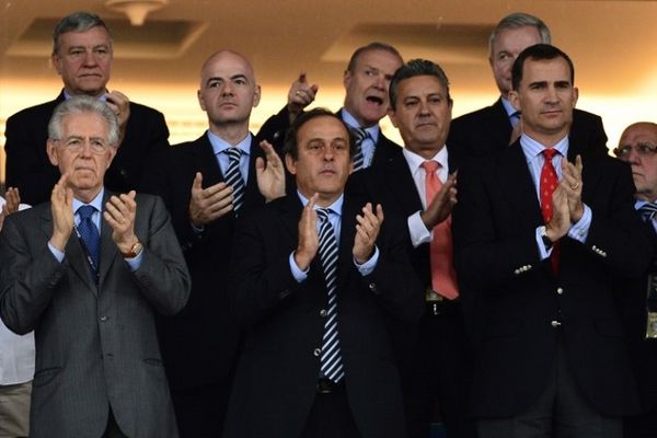 Euro 2012: Πλατινί: «Στέφθηκε με επιτυχία το EURO»