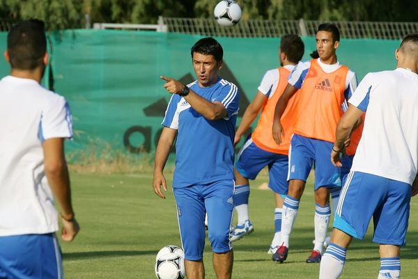 Τσάνας: «Νίκη και πρόκριση με Εσθονία»