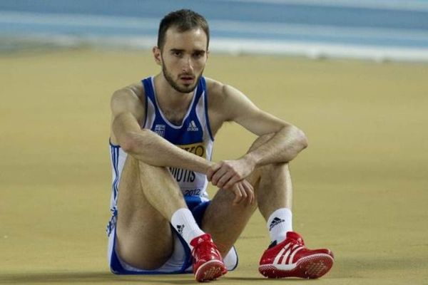 Έκτος ο Μπανιώτης με 2.15μ.