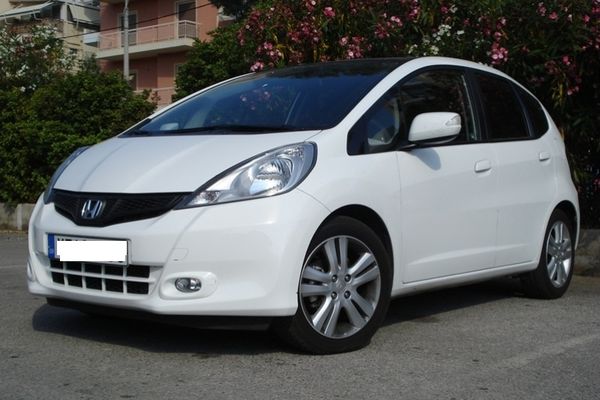 Honda Jazz 1.4 Auto (photos)