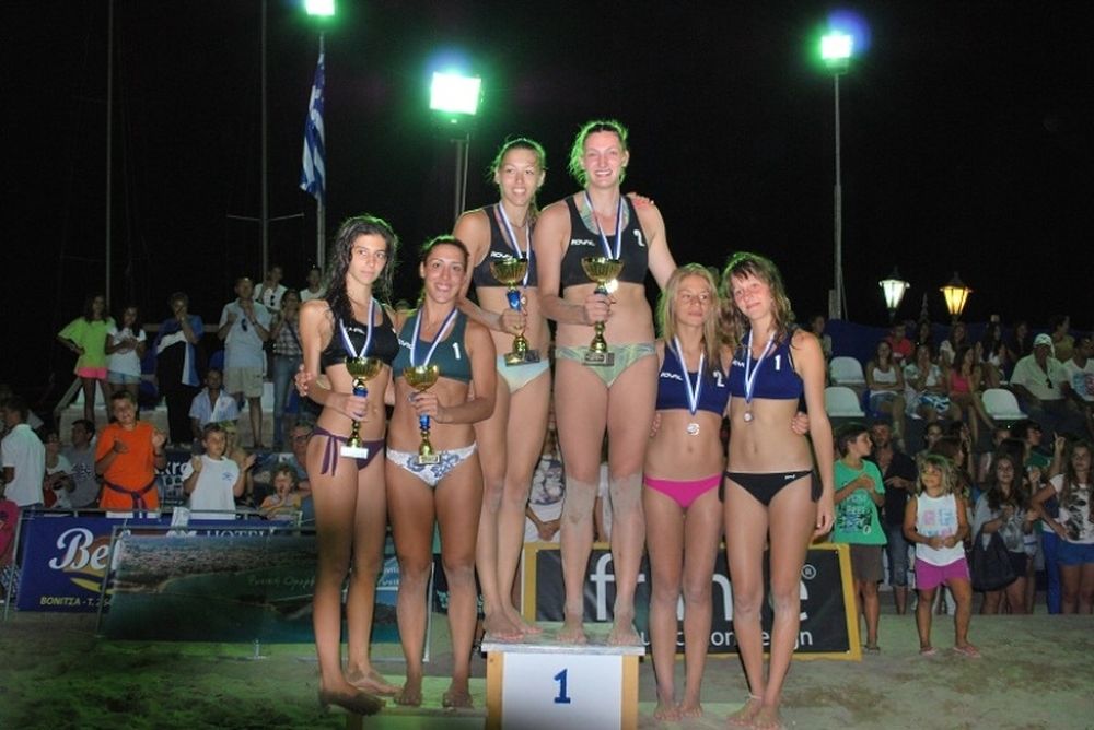 Ολοκληρώθηκε το Ionian Beach Volley γυναικών στη Βόνιτσα (photos)